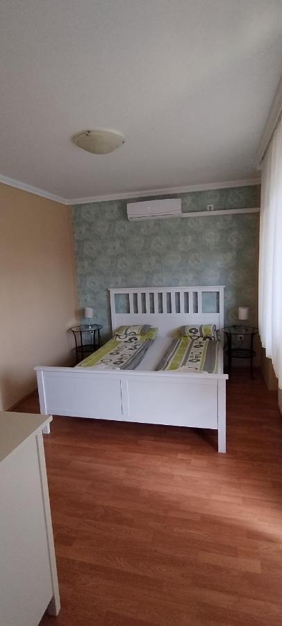 Levendula apartmanház Hajdúszoboszló Exterior foto